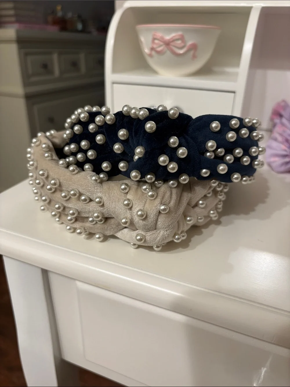 Lele Sadougi Pearl-Embellished Knot Headband - Navy and Beige